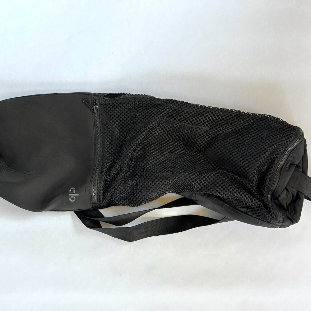 Alo yoga mat bag